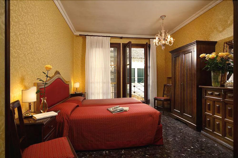 Hotel Orsaria Венеция Екстериор снимка